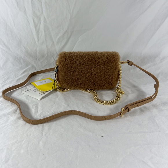 MARC JACOBS The Teddy J Marc Mini Crossbody Bag in Caramel with Chain Link - Picture 13 of 14